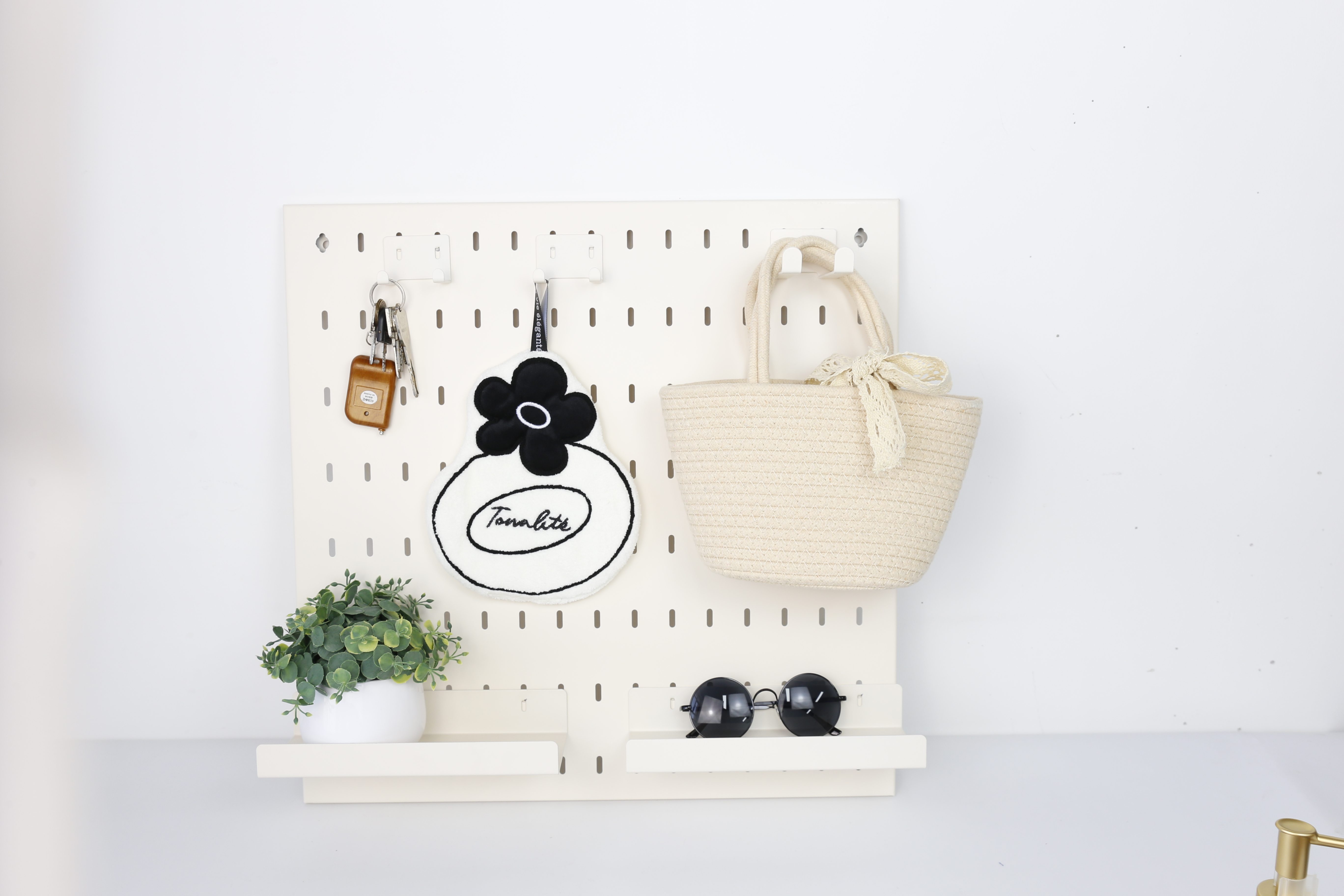 Multi-Purpose Pegboard Hooks – Metal Utility Hook Set
