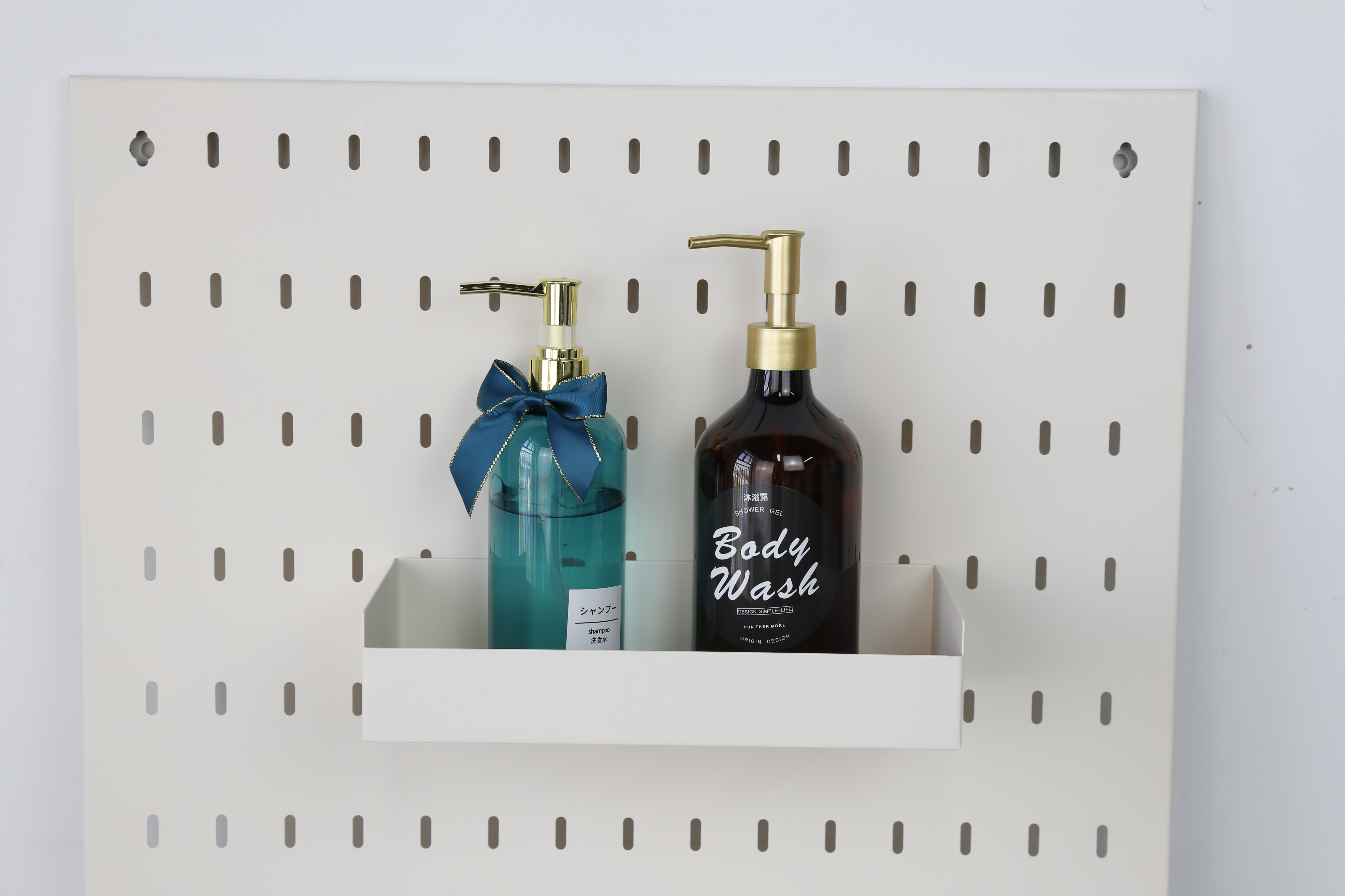 Horizontal Pegboard Shelf – Rectangular Tray